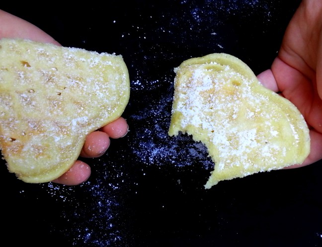 Knusprige Herzwaffeln