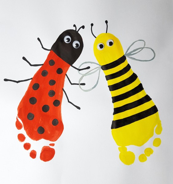 Fußabdruck Biene und Marienkäfer