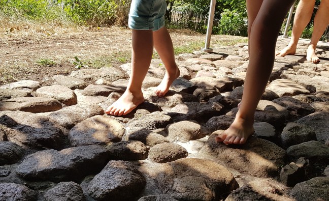 barfuß laufen für gesunde Füße!